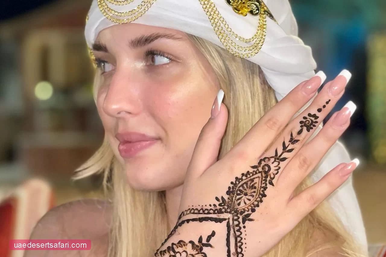 Desert Safari in Dubai with Henna Painting